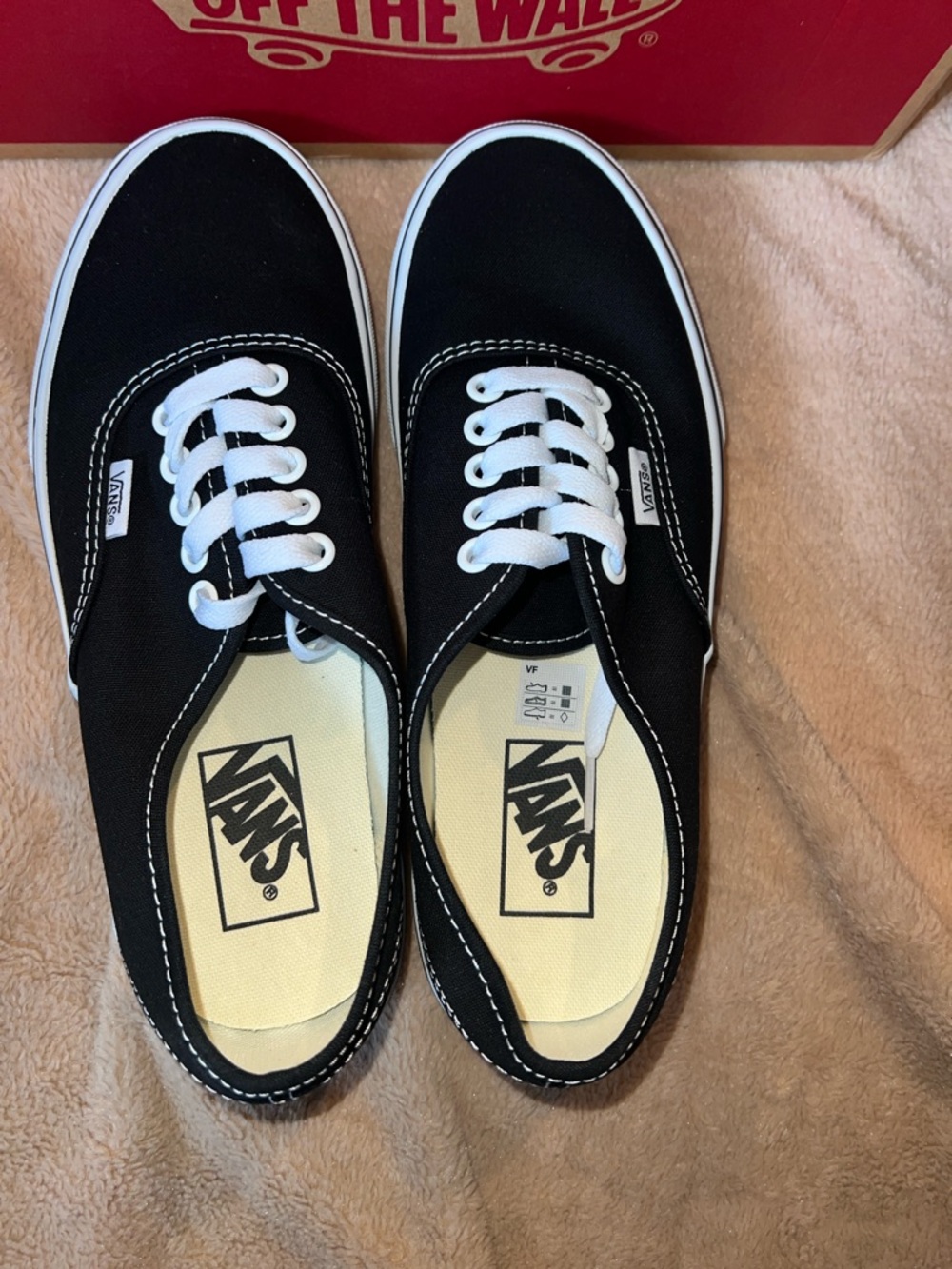 Vans Authentic Black Canvas Low-Top Sneakers with White Laces - Picture 5 of 7